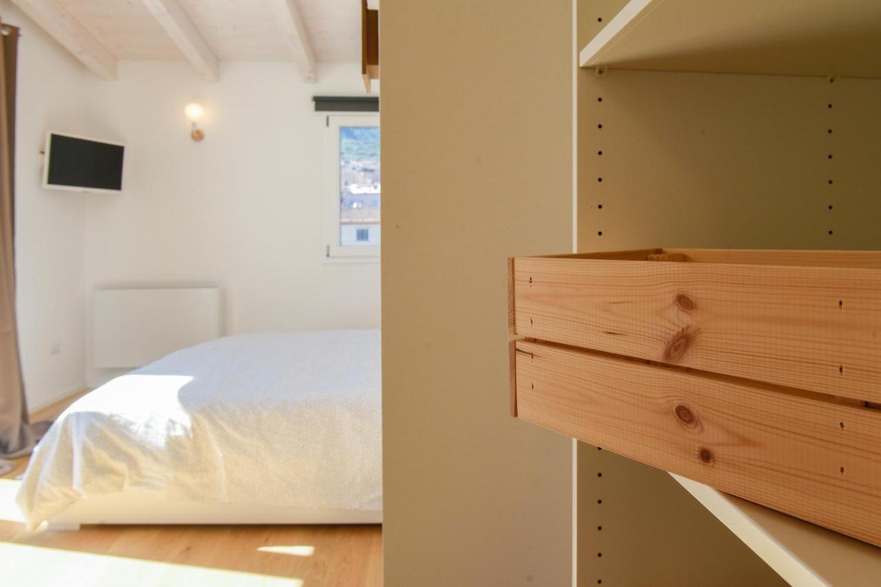 Tatta & Nanna Rooms โอเลียนา ภายนอก รูปภาพ