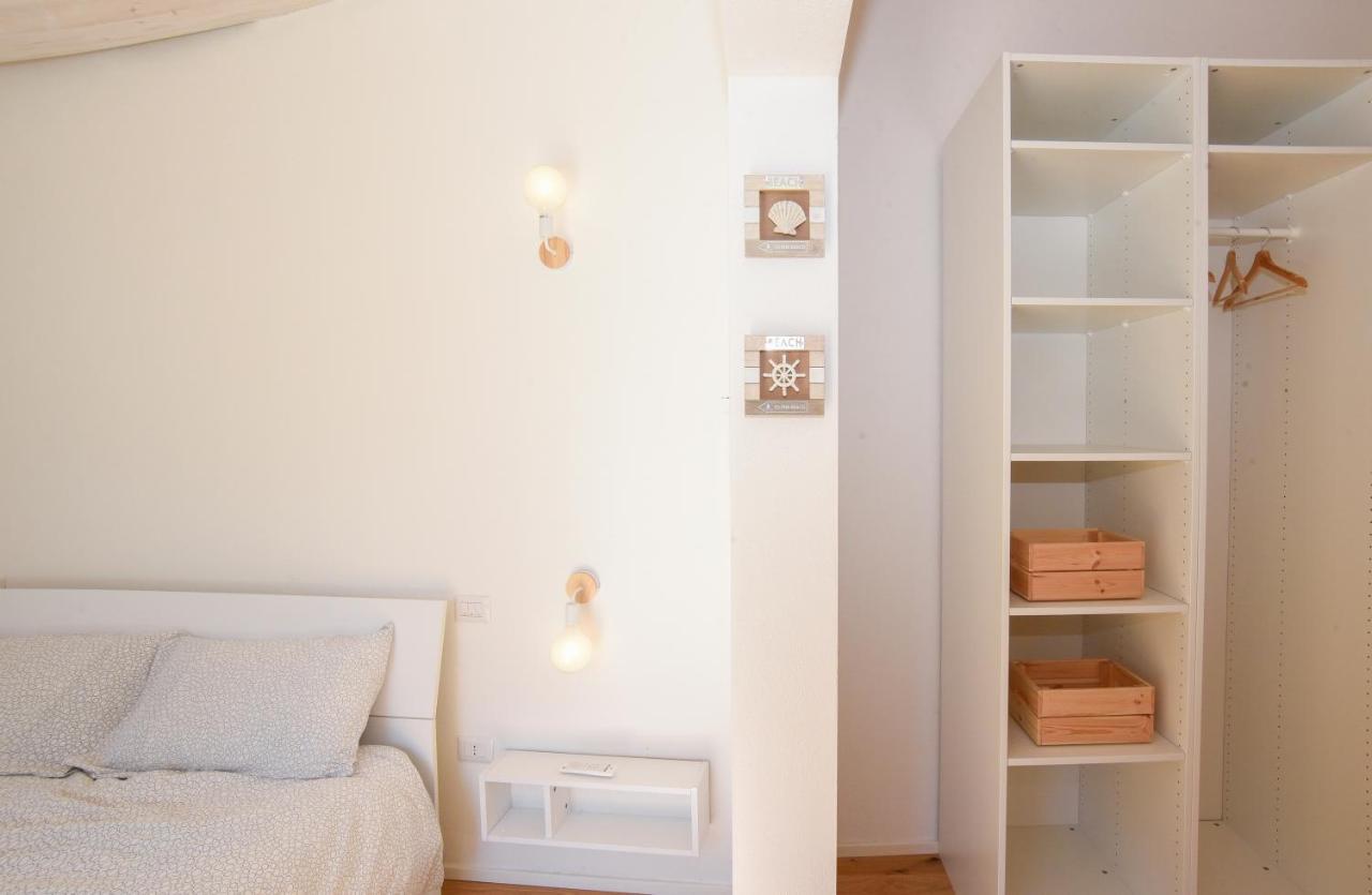 Tatta & Nanna Rooms โอเลียนา ภายนอก รูปภาพ